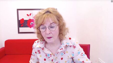 Webcam-Show mit einer englischen Oma