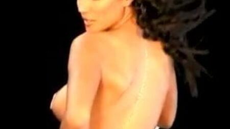 Leeann Tweeden – IVOLT-Fotoshooting