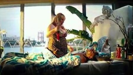 Rebel Wilson zeigt sich in „Pain & Gain“ von ihrer sexy Seite