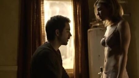 Kiele Sanchez – 30 Days of Night: Dark Days