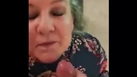 BITTE SPRITZ MIR INS GESICHT! EINZIGST AMATEUR-FACIAL-SPRITZ-ZUSAMMENSTELLUNG