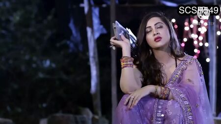 Heiße und geile Desi-Bhabhi wird von ihrem Freund gefickt