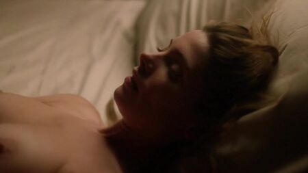 Ashley Greene nackt