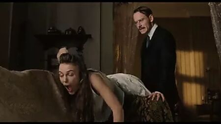 Keira Knightley wird versohlt und gefickt
