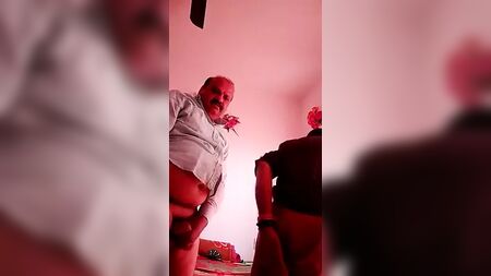 indischer Vater