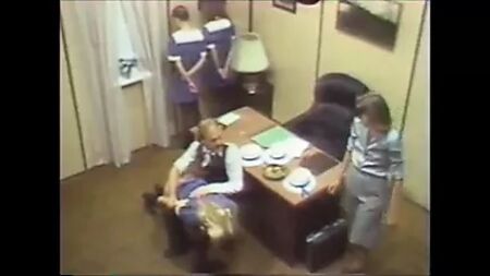 Alte Spanking-Clips 12