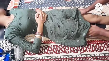Indischer Desi-Bhabhi-Sex in der Nachbarschaft; echtes Hindi-Sexvideo mit dem Schwager