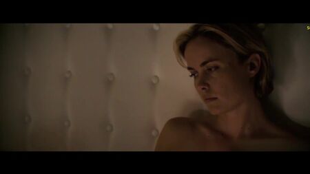 Radha Mitchell nackt in „Feast of Love“ – ScandalPlanet.Com