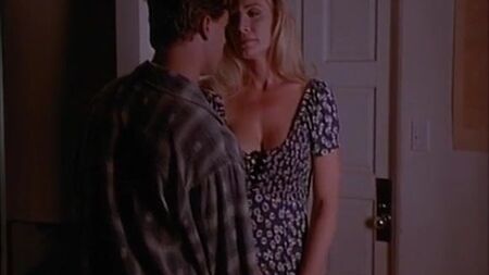 Shannon Tweed & Kim Morgan Greene – Scorned (1993)