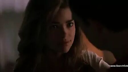 Denise Richards und Neve Campbell – Wild Things (1998)