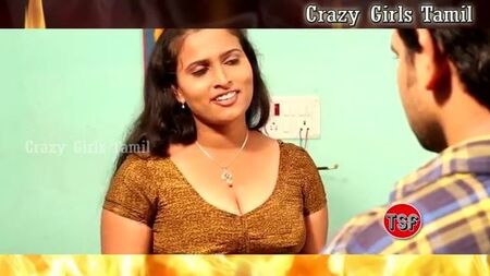 Heißer Sex zwischen einer tamilischen Tante und ihrem Chef