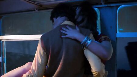 Bhabhi hat Sex im Bus