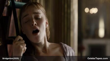 Phoebe Dynevors Sexvideo