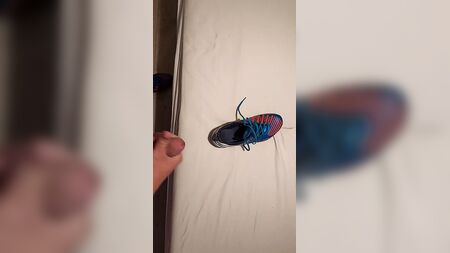 Spiele mit meinen neuen Adidas Predator-Fußballschuhen