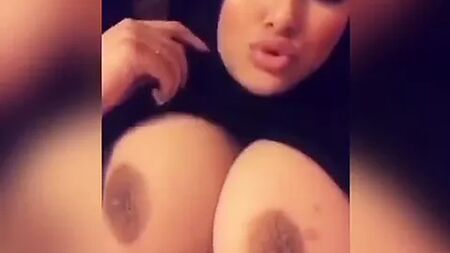 Nude-Hijab auf Snapchat