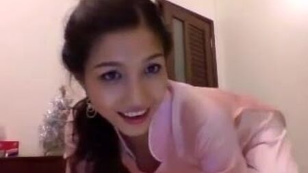 Sexy im Ao Dai-Chat