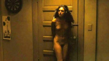 Alexa Davalos: Nackte Brüste und Schamhaare auf ScandalPlanetCom