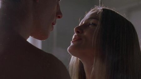 „Elizabeth Swann“ – „The Hole“