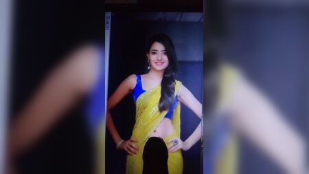 Rukshar Dhillon ist heiß