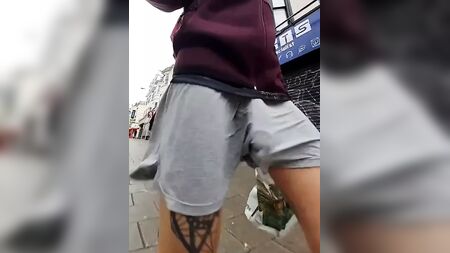 Zieh dir bei Wind immer Unterwäsche an, sonst gibt’s draußen eine riesige Beule