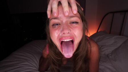 Das Gesicht nach dem Blowjob sollte so sein