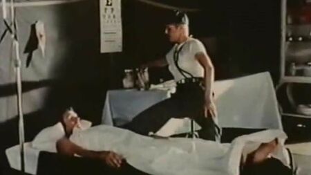 Vintage – Inspektion der kurzen Arme