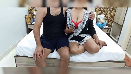 Sex zwischen indischem Bruder und Schwester, auf Hindi synchronisiert, XXX