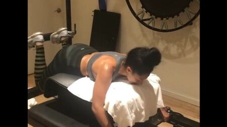 Tracee Ellis Ross: Eine Zusammenstellung ihrer Workout-Videos