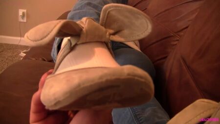 Caroline Big Buddha Ballerinas – Streicheln