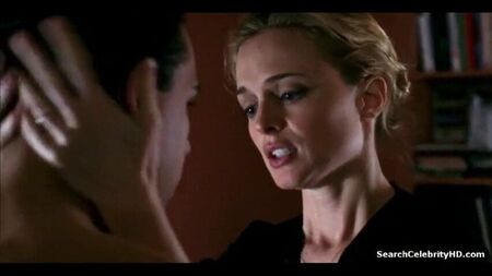 Heather Graham wird von hinten hart gefickt