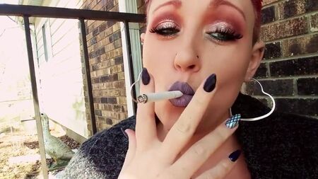Lippenstift rauchen