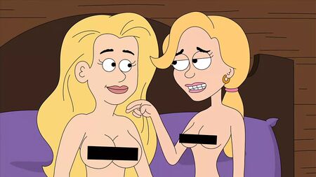 Brickleberry – Ethel Anderson und Amber küssen sich