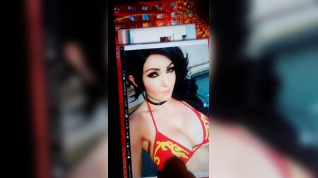 Cosplay-Hommage – Jessica Nigri als Cinder Fall (RWBY)