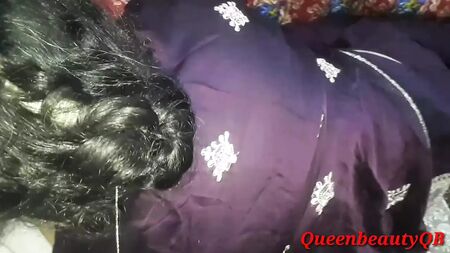 Fick meine heiße Desi-Frau, fick die indische Tante, fick die heiße Bhabhi, fick die Desi-Freundin, komplettes XXX-Video, indischer Sex