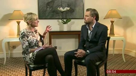 Die umwerfenden Beine von Louise Minchin