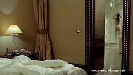 Natalia Avelon nackt – Strike Back, Staffel 2