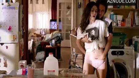 Emmy Rossum – Shameless – Alle Sexszenen (ohne Musik)