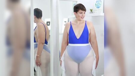 Dani, mit deinem großen, perfekten Hintern