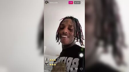 Der Rapper Famous Dex bekommt auf Instagram Live einen Blowjob