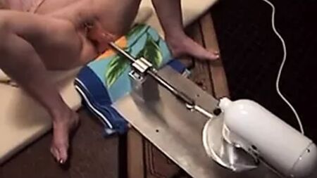 Selbstgebaute Fickmaschine!