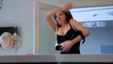 Anna Kendricks sexy Szene auf ScandalPlanet.Com