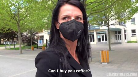 CzechStreets - E129 - Milf zu Fuß auf der Öffentlichkeit mit Vibrator [Porno,Pron,CZ,czech,blowjob,Czech,on-camera,anal,Milf,mum,2021]