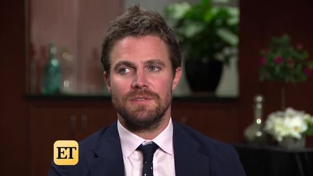 ETOnline: Interview mit Stephen Amell