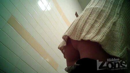 5.02 cum in pussy (toilete creampie,versteckte kamera in toilette,spy cam,HZ,WC,Hidden zone,spy cam,hidden cam,Voyeur))