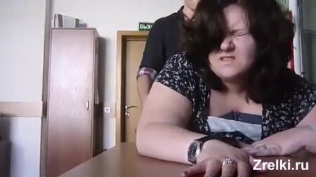 Voller Tit reifen reifen Sekretärin wird in anal von Chef im Büro gefickt Home Amateur privat Mature chubby Mommy Büro
