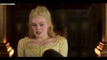 Elle Fanning - The Great (2020) s1e5-10 HD 1080p Nude? Heiß! Online anschauen / Elle Fanning - The Great