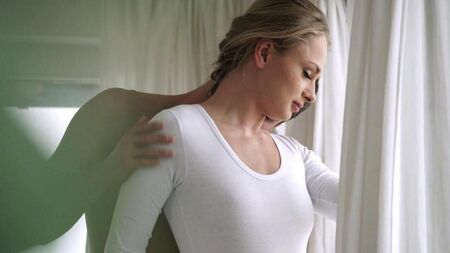 Tender Blonde fickt ihren Favoriten