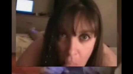 Blowjob zu Hause endete immer mit einem Schuss Spermien im Gesicht
