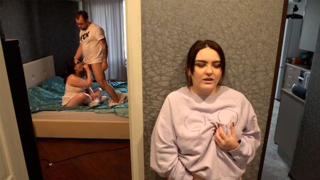 Sie ficken dort und meine Fotze ist auf Anregung