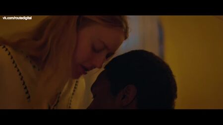 Dakota Fanning nackt (bedeckt) – Schmetterlinge im Bauch (2019) HD 1080p Online ansehen / Dakota Fanning – Schmetterlinge im Bauch